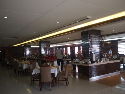 バングラディシュ/ダッカの宿　FARS Hotel