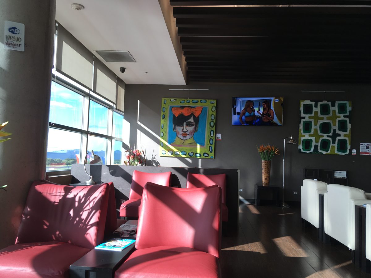 VIP SANTAMARIA@サンホセ