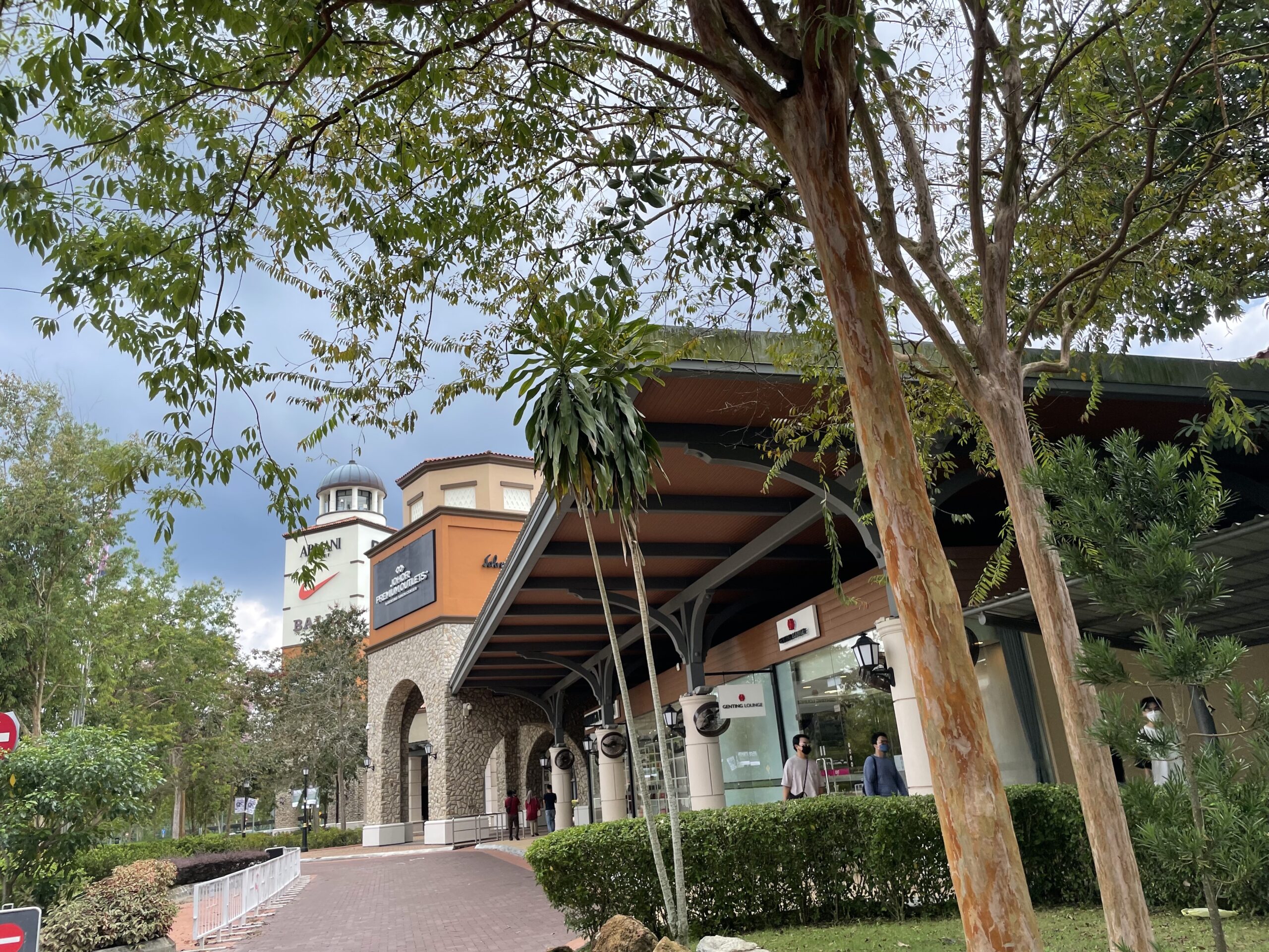 2022.4 JB7 最終日アウトレットに蛍見に